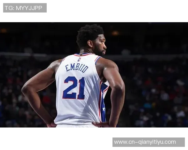 博班称赞恩比德如野兽般强大低位得分能力无人能挡 博班称赞恩比德如野兽般强大低位得分能力无人能挡