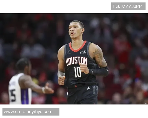 小贾巴里谈今夏训练重点与本场比赛失误控制表现 小贾巴里谈今夏训练重点与本场比赛失误控制表现