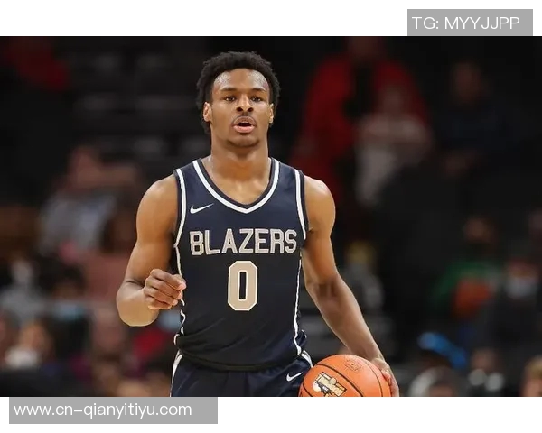 詹姆斯分享人生智慧：面对批评勇往直前才能成就卓越与自我价值