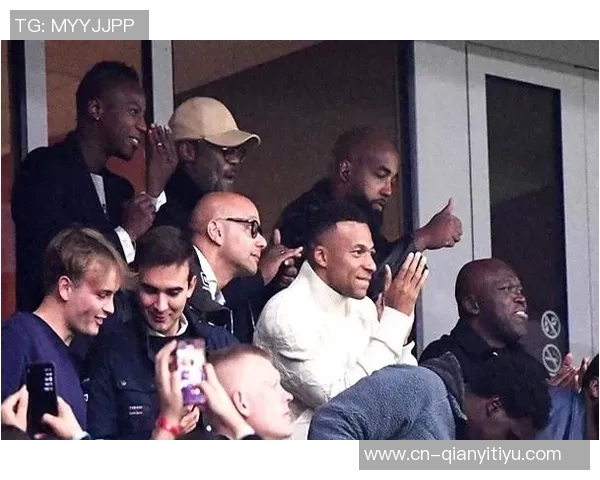 姆巴佩弟弟法甲崭露头角8场3球助球队紧追榜首庆祝动作致敬哥哥