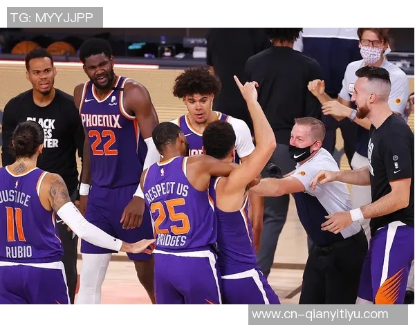 布克引领太阳进攻风暴杰伦约翰逊展现超级三双神技